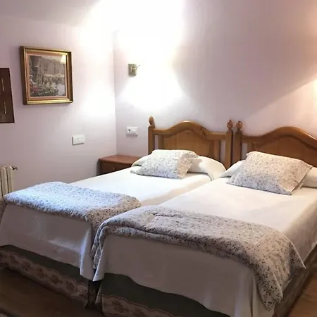 Rural La Balconada * Oviédo